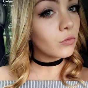 Meet your Posher, Carley